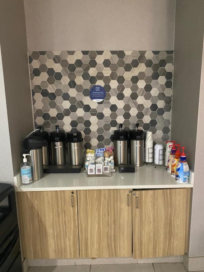 La Quinta Inn & Suites By Wyndham לייק סיטי מראה חיצוני תמונה