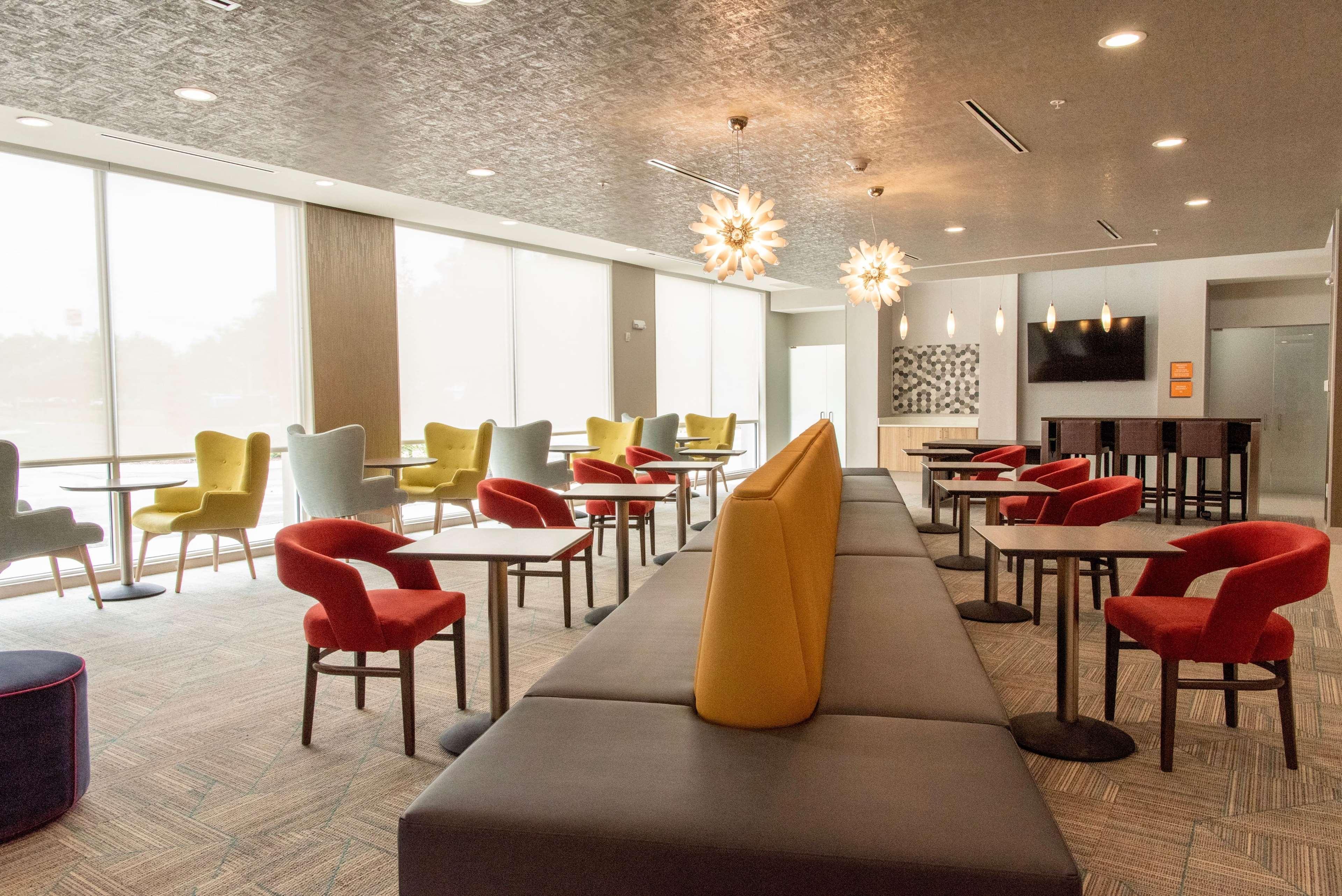 La Quinta Inn & Suites By Wyndham לייק סיטי מראה חיצוני תמונה